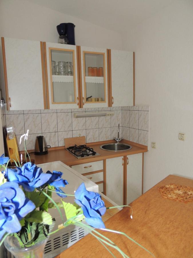 Apartman Husic Паг Екстериор снимка